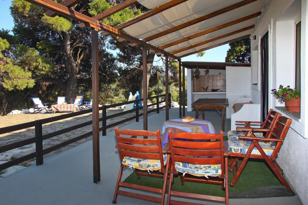 Aloni Villa Skopelos Town Exterior photo